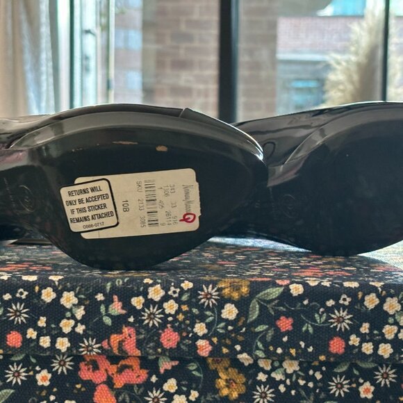 NWOB - Authentic - Chanel Vintage Interlocking CC Pumps Size 40 - Picture 8 of 11